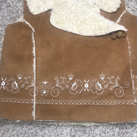 Baby Gap Vest - Picture 5 of 13